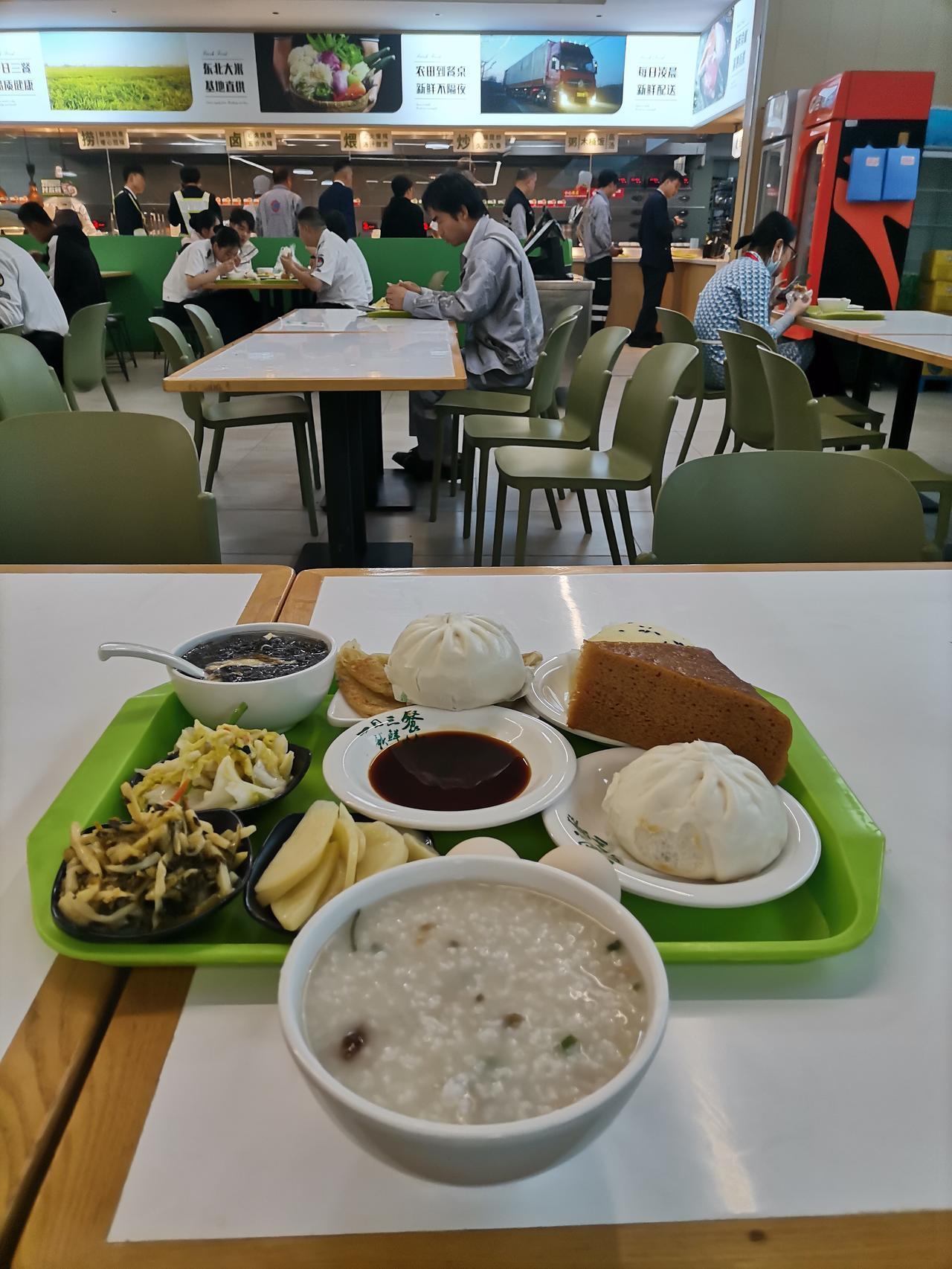 吃早餐这事，那可就像一场充满玄机的“冒险”，门道多着呢！好多人都铁了心觉得“早餐