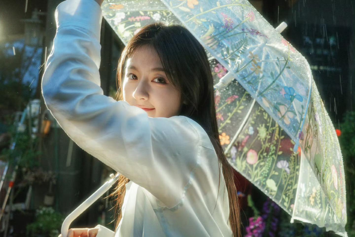 怎么这么美哦李兰迪​​​