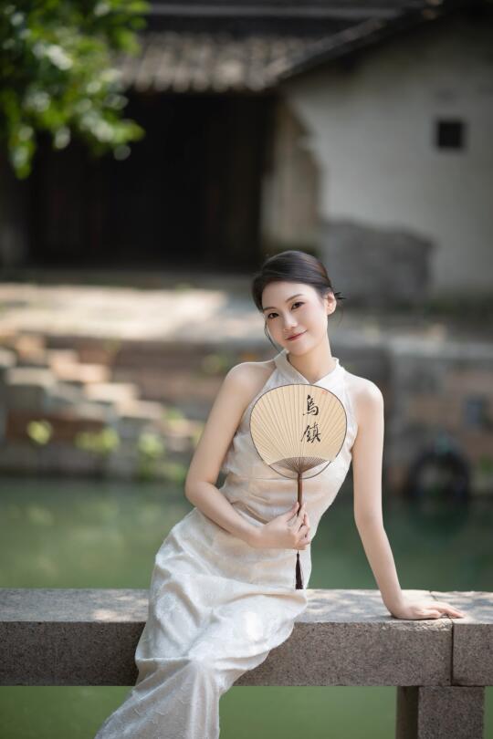 乌镇约拍｜新中式旗袍写真，清冷感十足