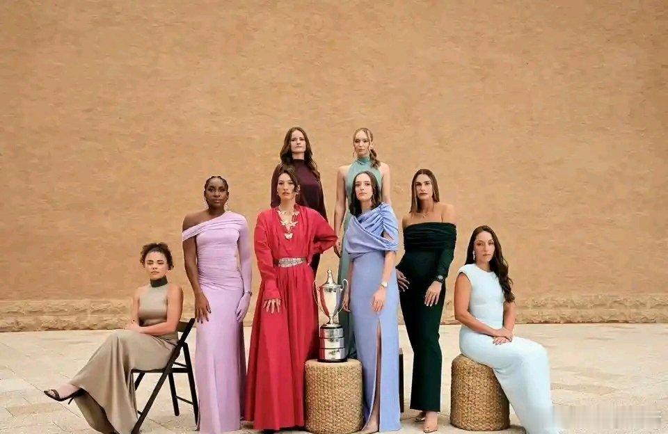 这张图已经过去一年了，怀念[扁嘴][扁嘴]，我文美翻[比心][比心]网球talkin