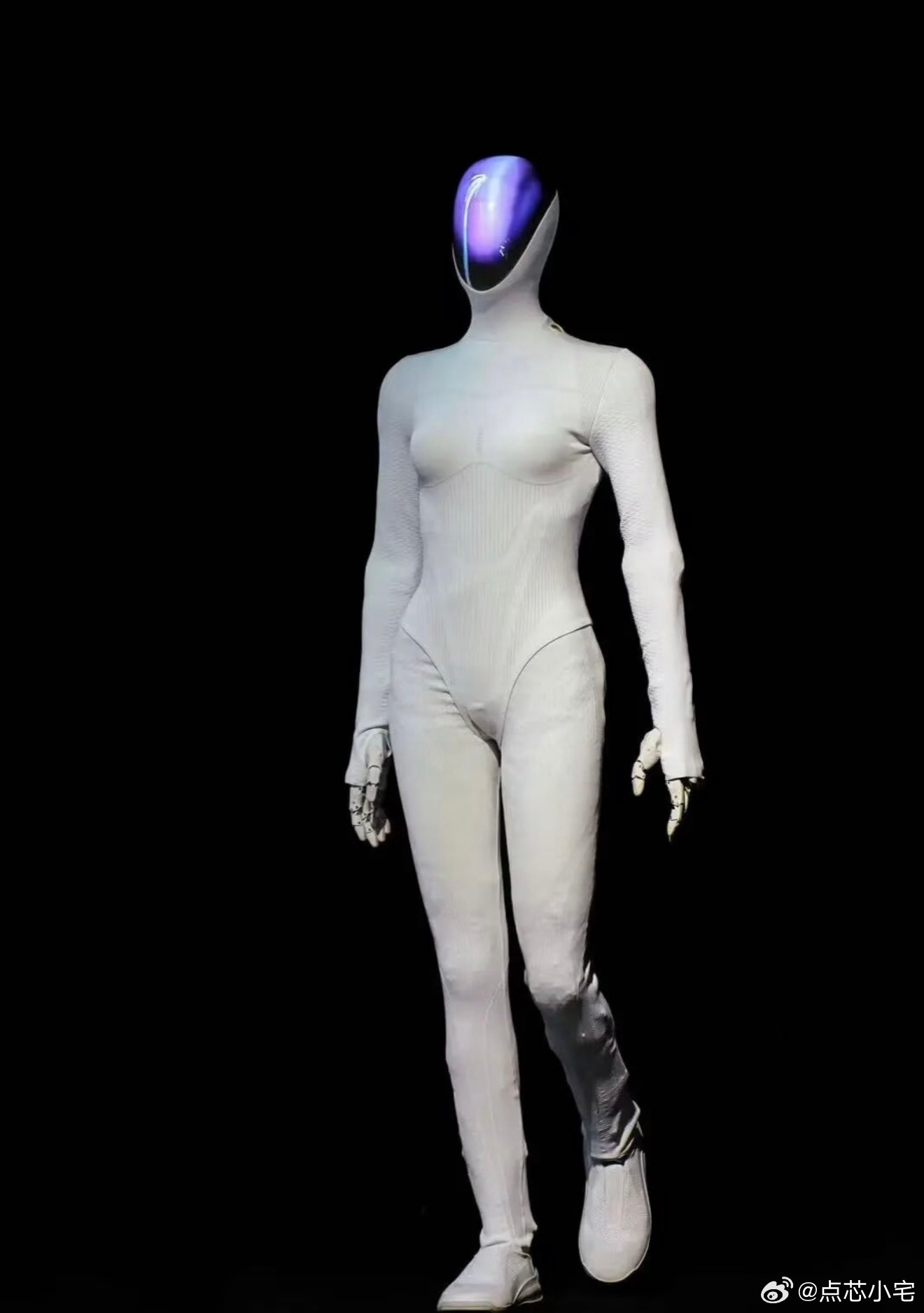 机器人性别出了人形机器人没想到事情发展到了这种情况，大家也太会猜了，真人假装机