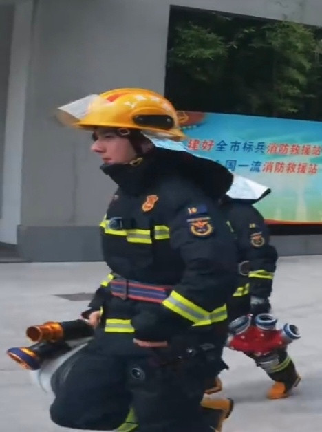 这大鼻子​​​