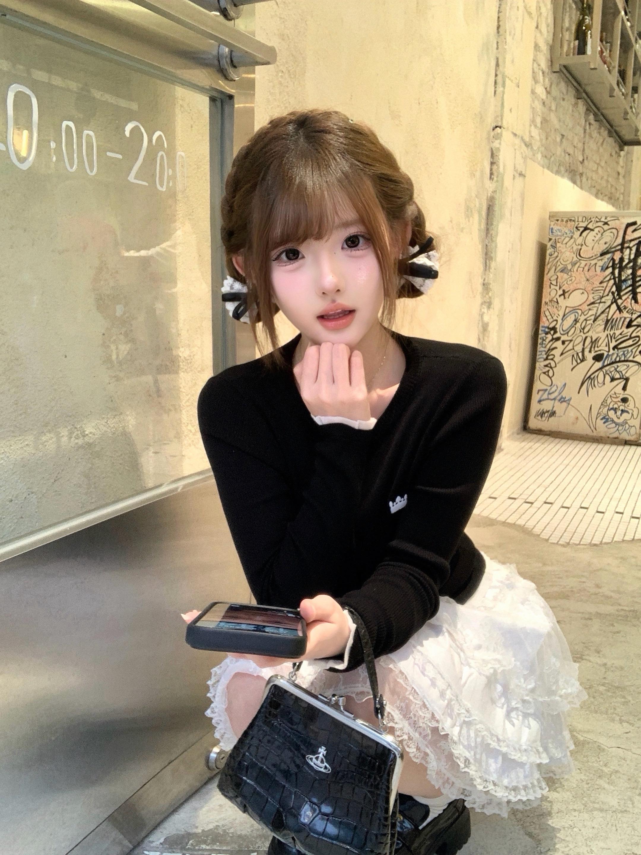 这个世界上不会有人懂我的 除了巧克力蛋糕