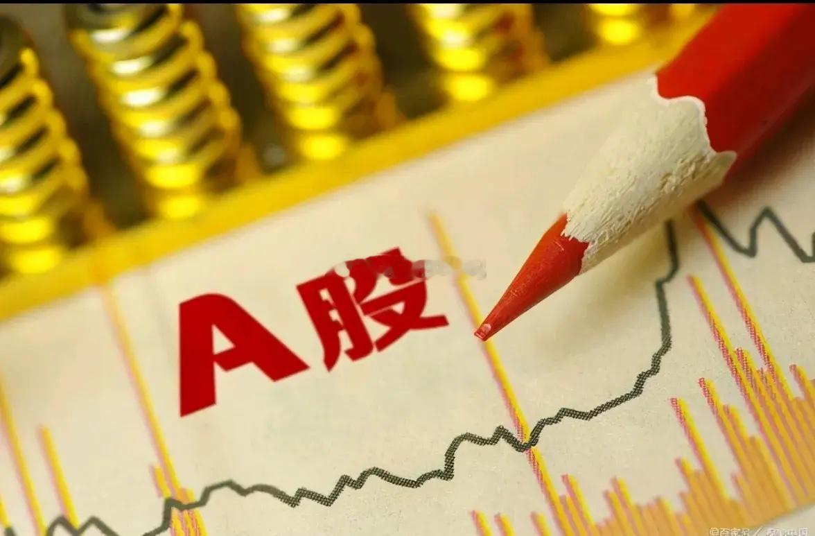 周五大量的沪深300ETF被抛售。这肯定是“大哥”，私募和散户没这么大的体量，而