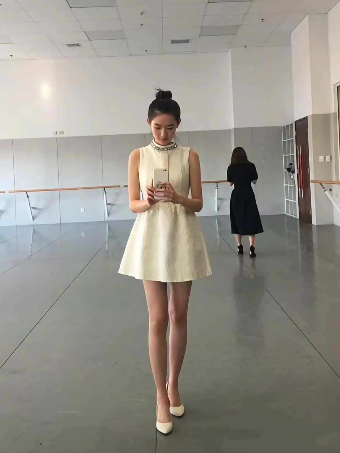 王玉雯早期照片标准校花脸​​​