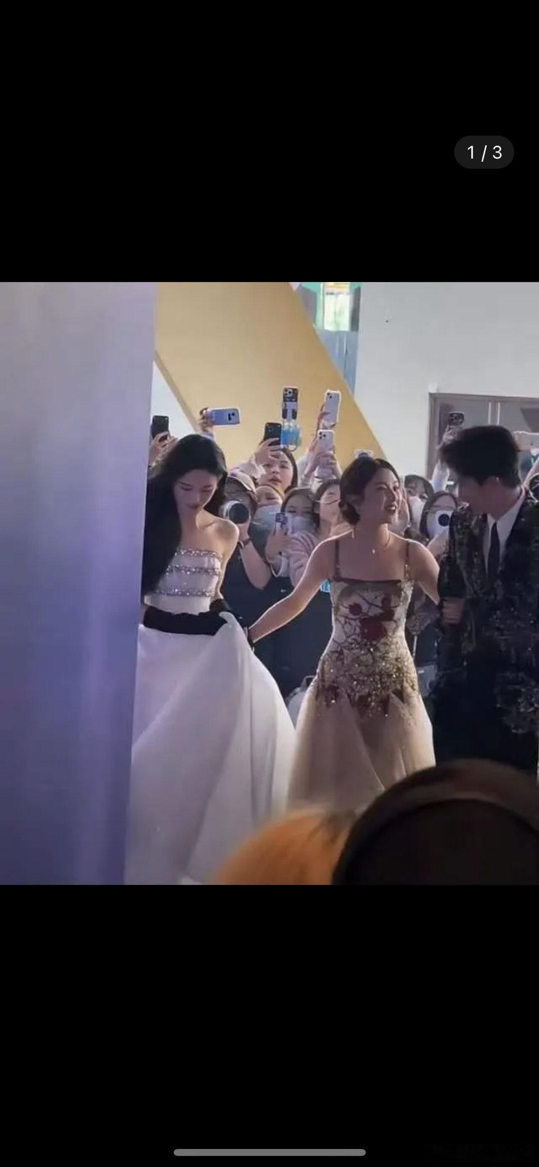 李兰迪不适合抹胸吗？显得膀大腰圆