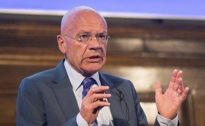 英国学者马丁・雅克，再次语出惊人！他曾说：“美国之所以一直针对中国，是因为中国犯