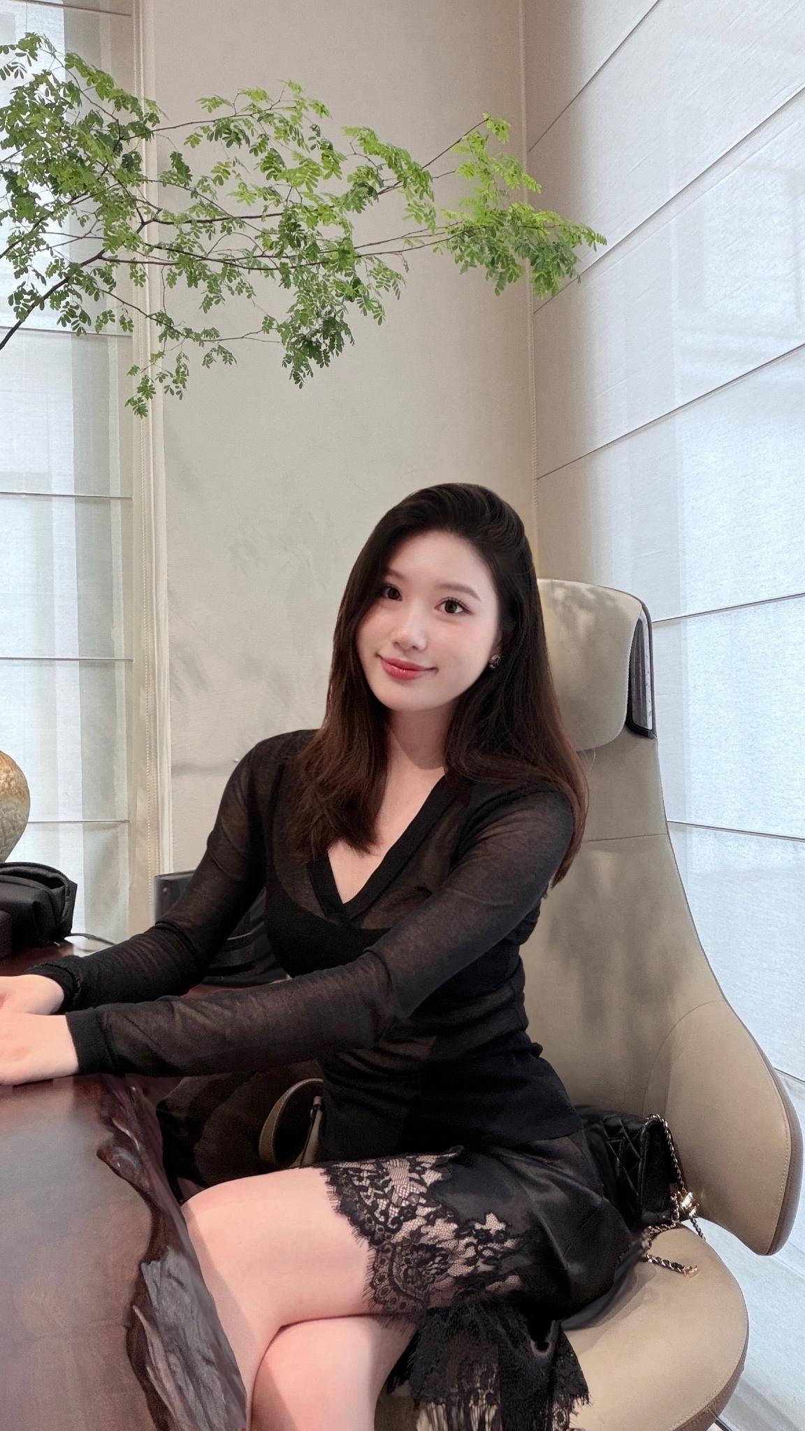 真正的眼泪 是不会留给别人看的。