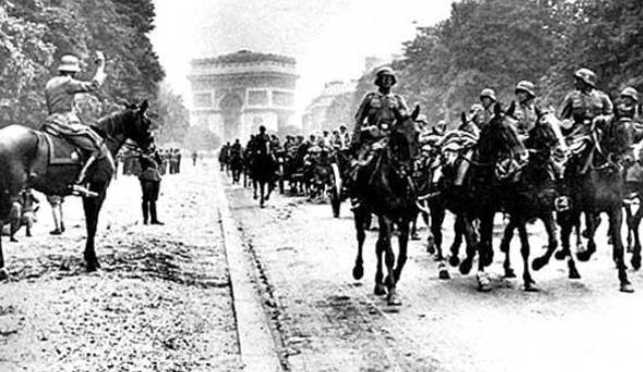 德国都吞并了整个西欧，为什么还是干不过美国？这个问题放在1942年，问任何一个欧