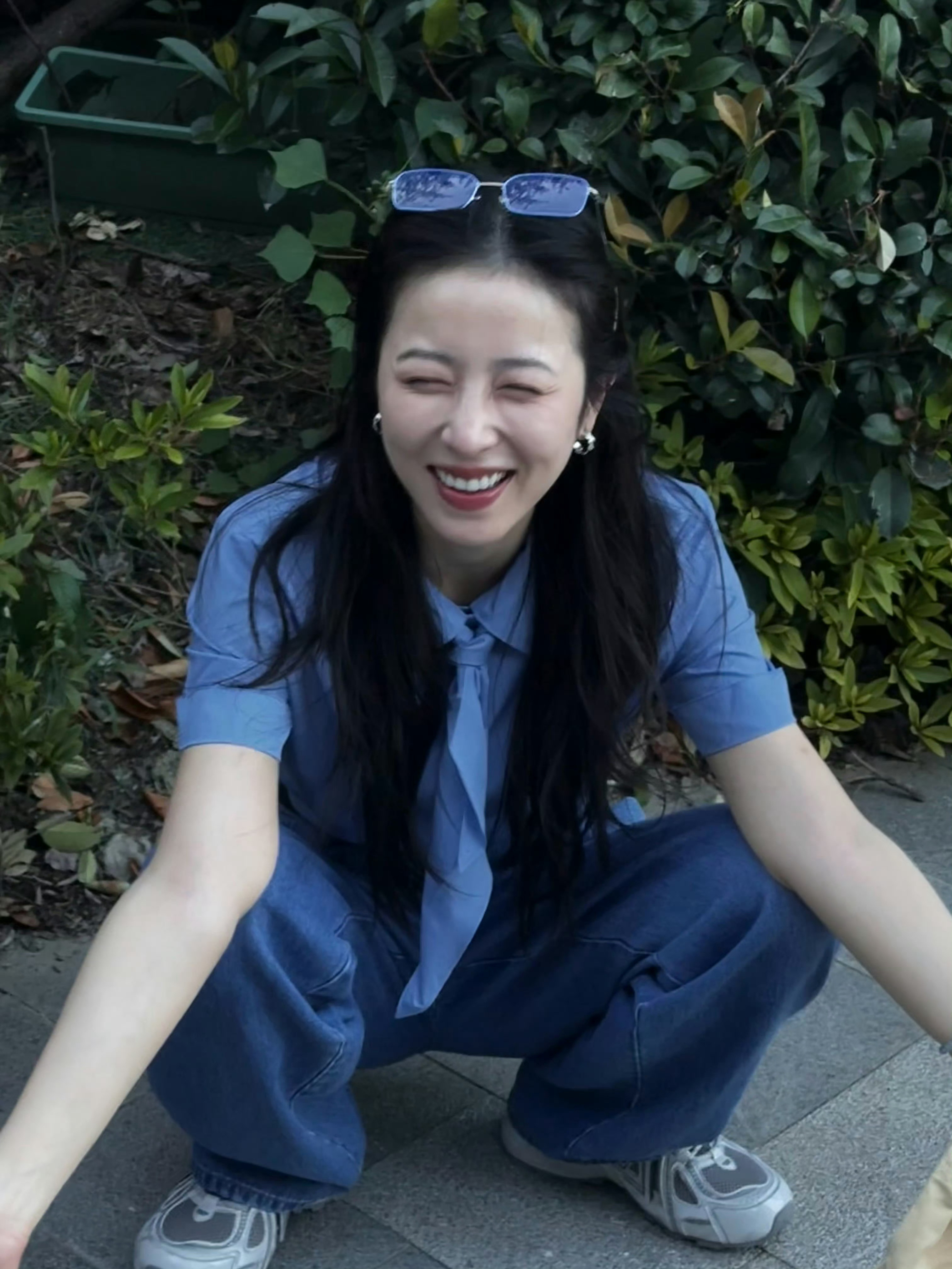 周雨彤秋天的第一杯奶茶也是安排上啦😘​​​