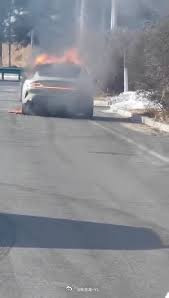 小米汽车起火的事故又来到了风口浪尖。2026年2月1日，辽宁营口西头工