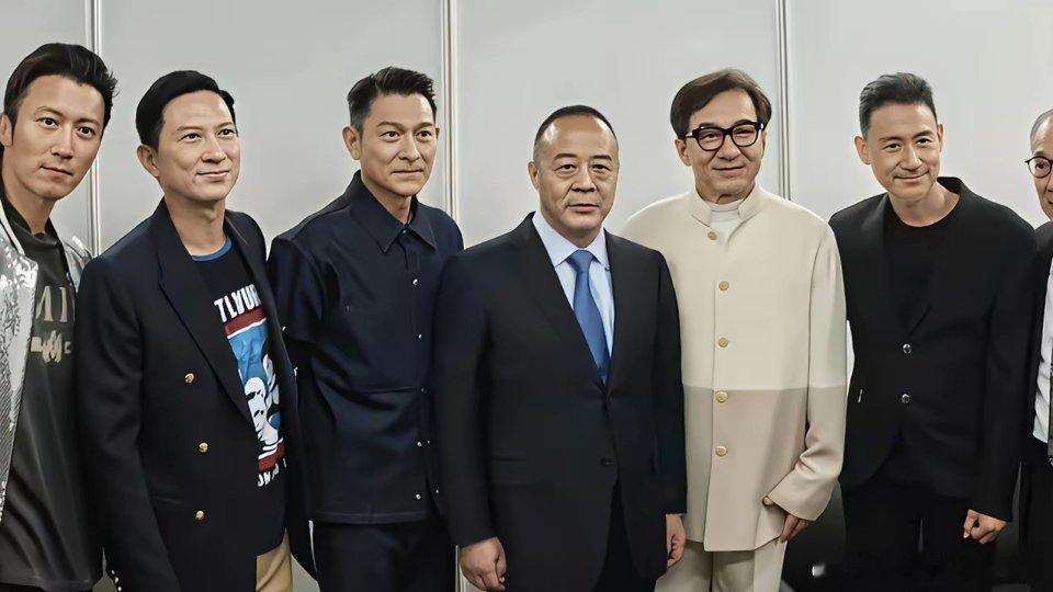 刘德华成龙中间的C位究竟是谁？