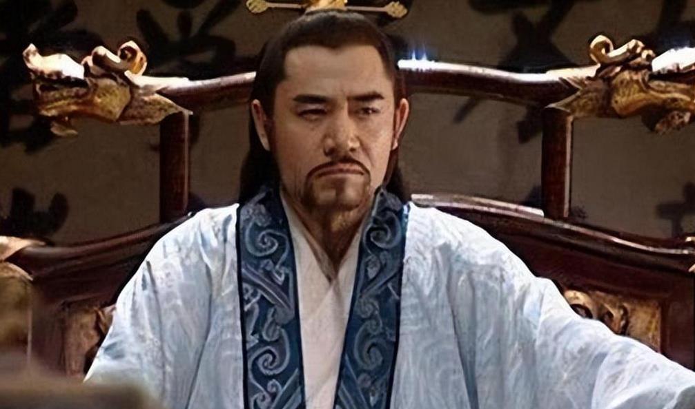 公元1561年，嘉靖帝喝醉了酒，召幸13岁的小宫女尚氏。玩到尽兴时，尚氏在帐子里