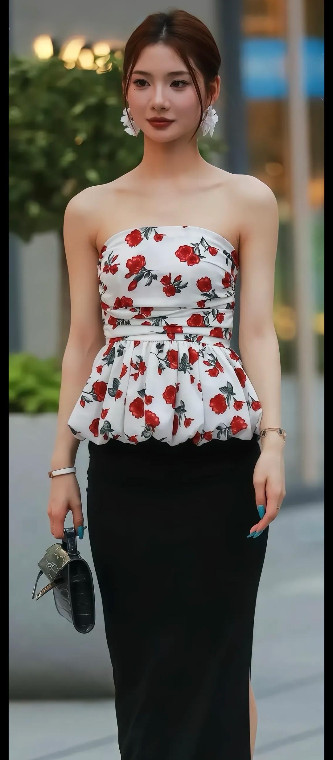 优雅红裙，惊艳一夏！🌹💃🏻