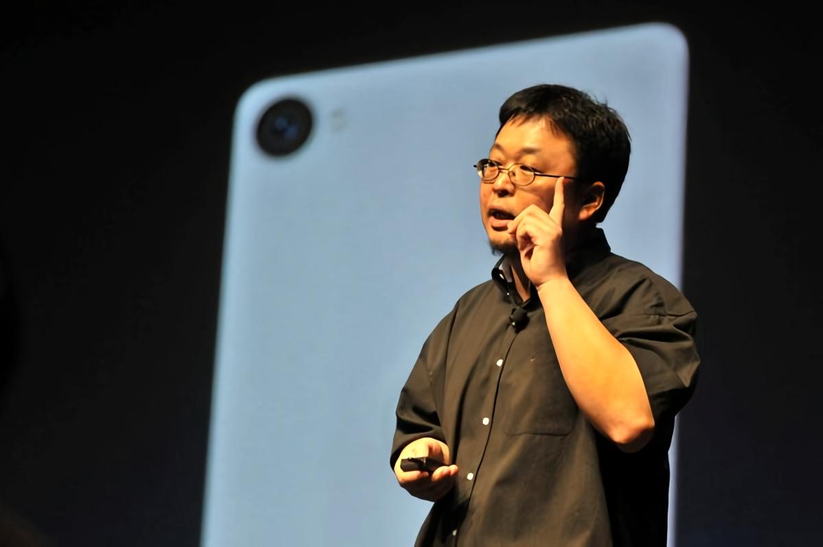 我就纳闷了，怎么大家都这么浮躁，不关心创新只盯着处理器呢？说到这，我就想起了罗永