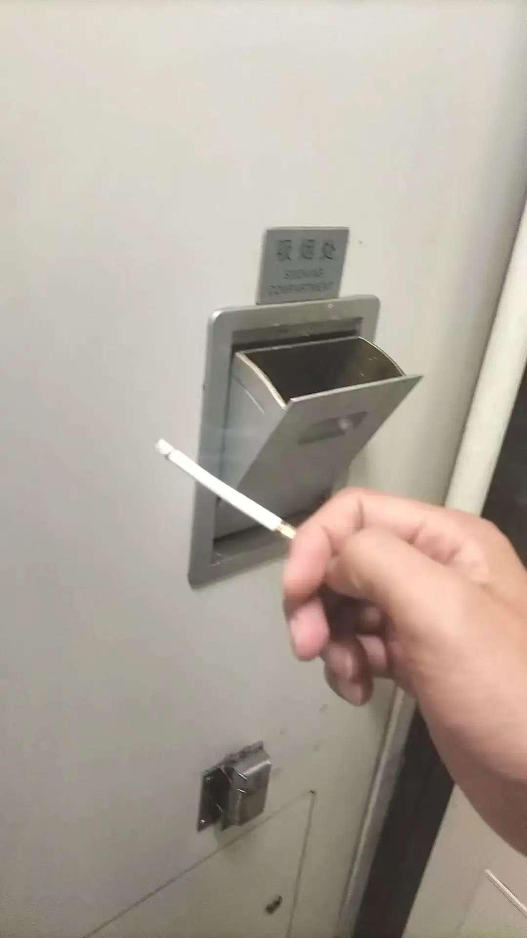 先表个态：我不支持高铁站台全面禁烟！前几天从张掖回西安，坐的是晚上的卧铺，没