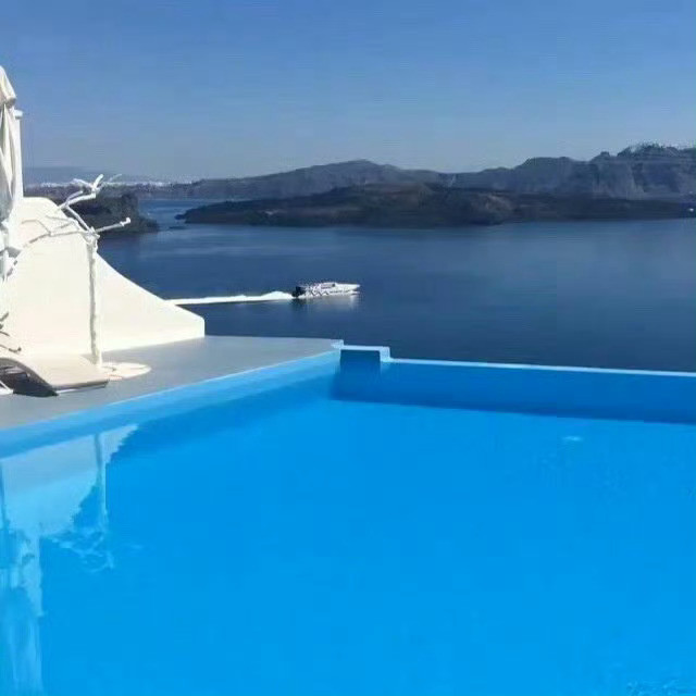 蓝色的圣托里尼，是一个烛光晚餐的好地方。