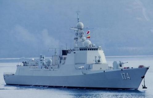 中国海军为何还在继续爆兵052D？这么说吧，继续爆兵052D，就是为了对付全世界