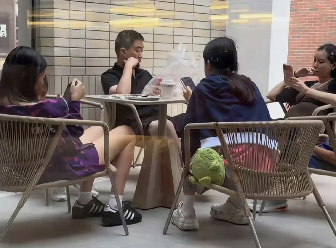李想将迎第六娃，造车学苹果，造娃学马斯克