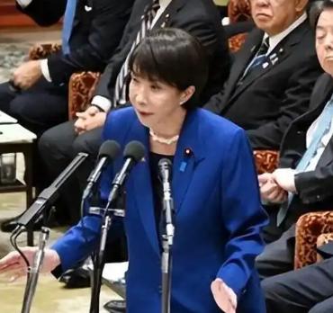 一名常年居住在日本的华人曾坦言："说得直白一点，如果中日之间真的发生冲突，中国未