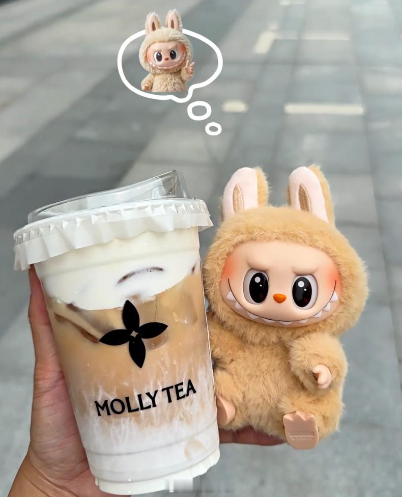 月入5000三年存下12万为何吃甜食多，人到中年容易显老？一边喝奶茶一边说，逻辑