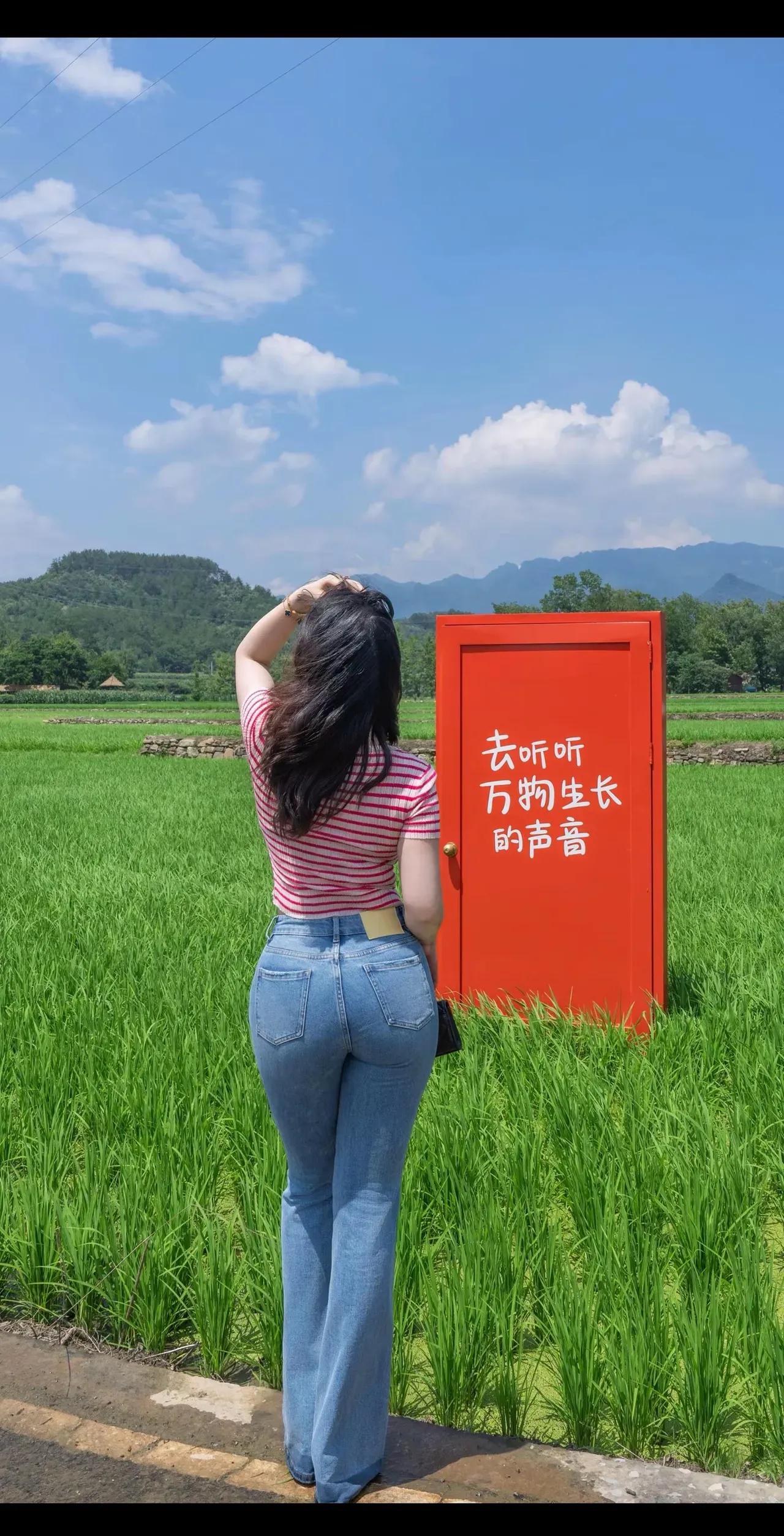休年假，去听听万物生长的声音优雅自信穿搭分享你喜欢哪一种气质的美人?为什么爱