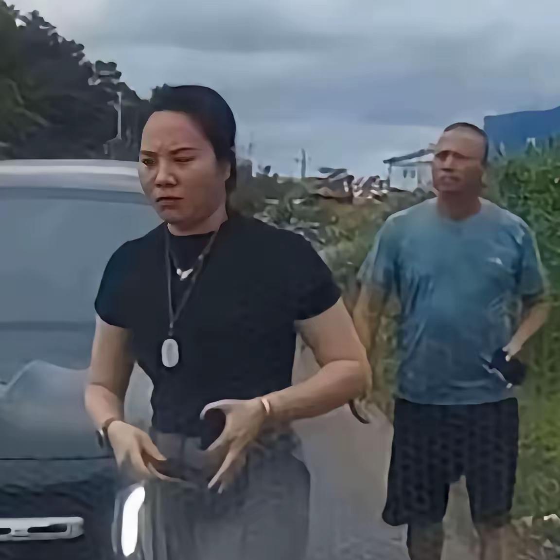 一个城市100多万人，没有人认识亮证奔驰女司机，者才是最厉害的，这保密工作做得，