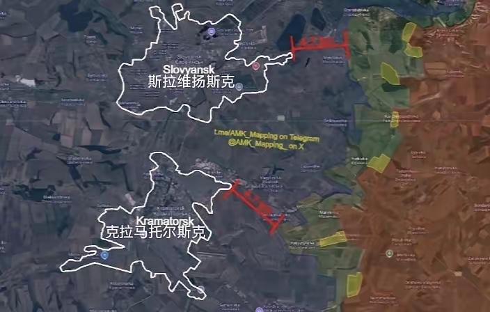 俄军南部集群前沿阵地距离双子城的边缘都是4.7公里左右。俄军现在打双子城，火