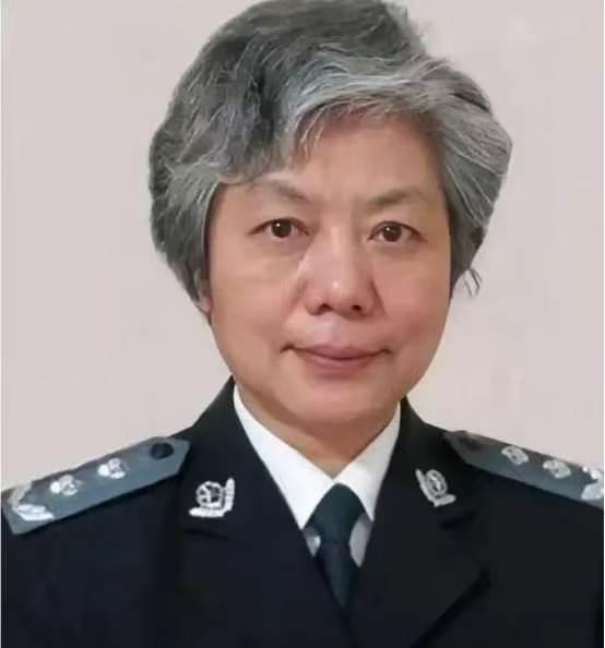 扶人被索赔22万，没监控就活该自证清白？，法律到底站在谁那边。扶人不是犯罪，