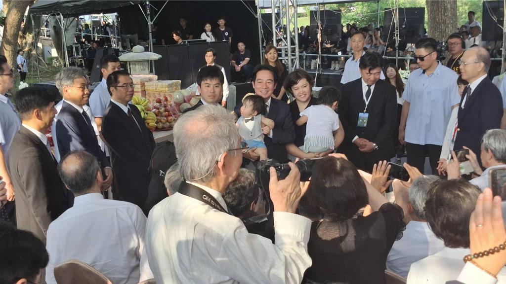 赖清德又祭拜日本技师八田与一，安倍晋三遗孀参与赖清德8日现身台南乌山头水库，出