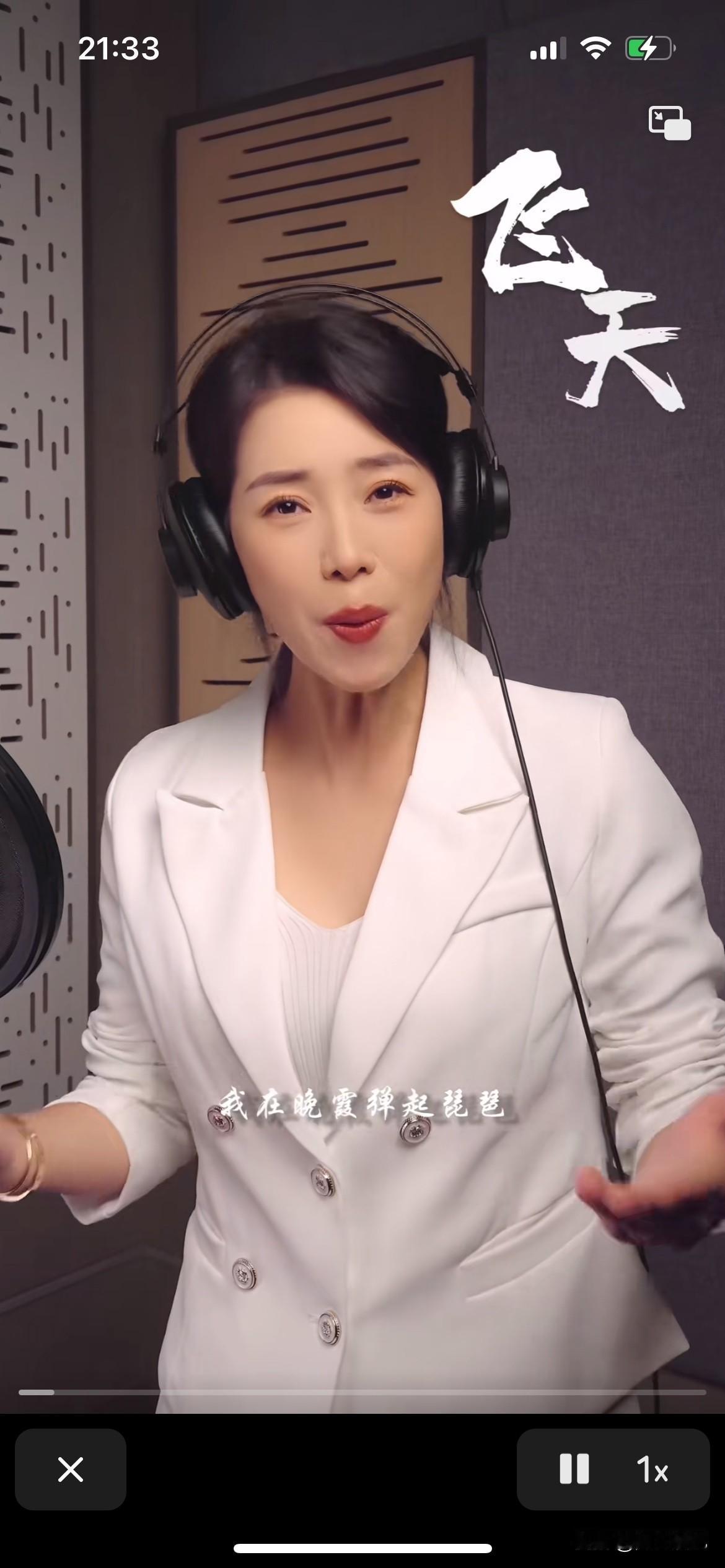 云朵老师一路走来挺不容易的，一直被人误解，在不能为师傅所用，惨遭多年狂风暴雨般的