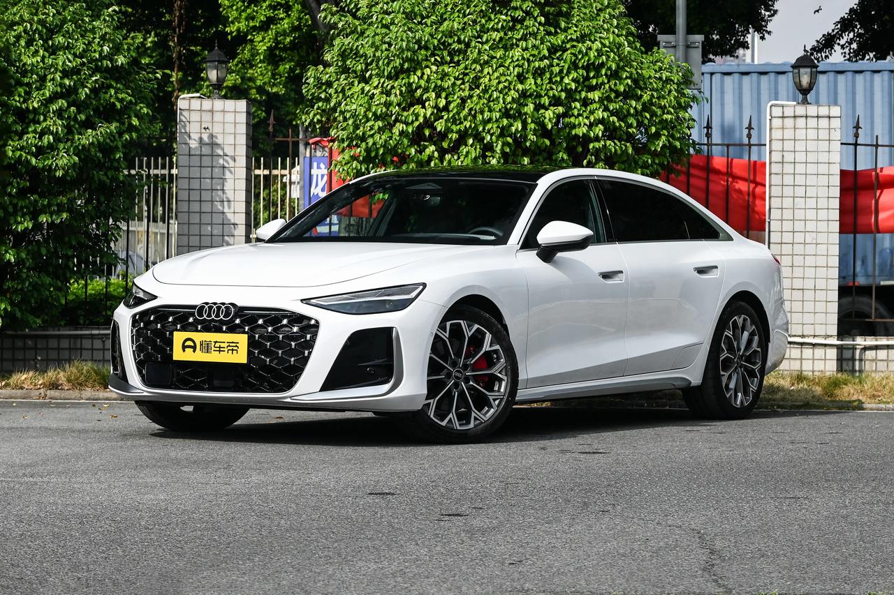 奥迪A6L，32.29万～43.59万，还是你的菜吗？车身尺寸5142x18