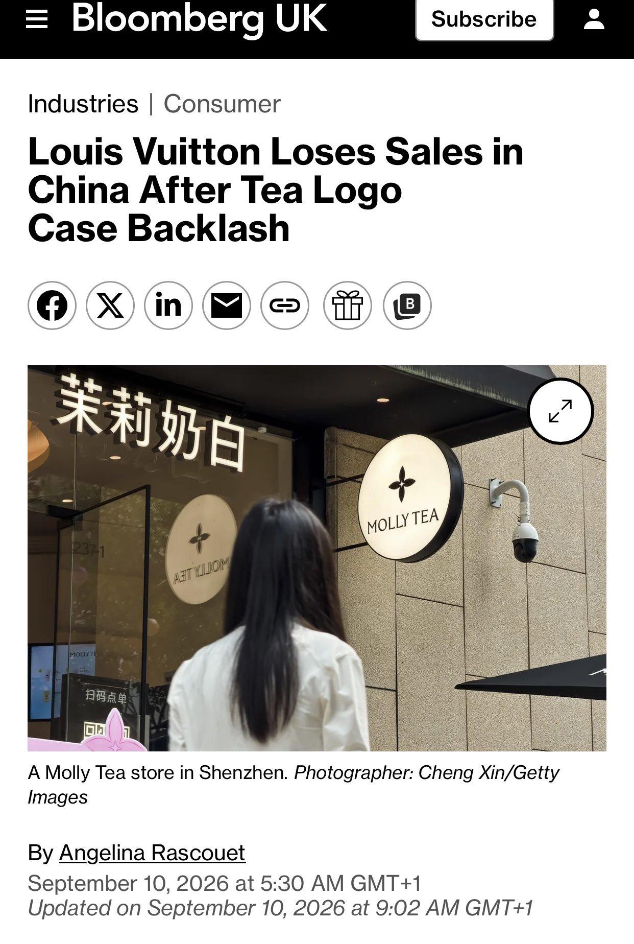 彭博这篇LV报道藏了两处耐人寻味的细节。一边写LV因茉莉奶白商标案