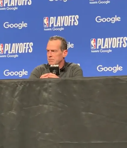 NBA季后赛，骑士历经加时117-113战胜活塞。赛后，骑士主帅肯尼-阿特金森