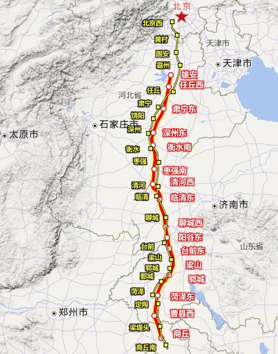 雄商高铁本月就要开通了其实在开通前的这段时间里，最让菏泽老乡们心里打鼓的，就是