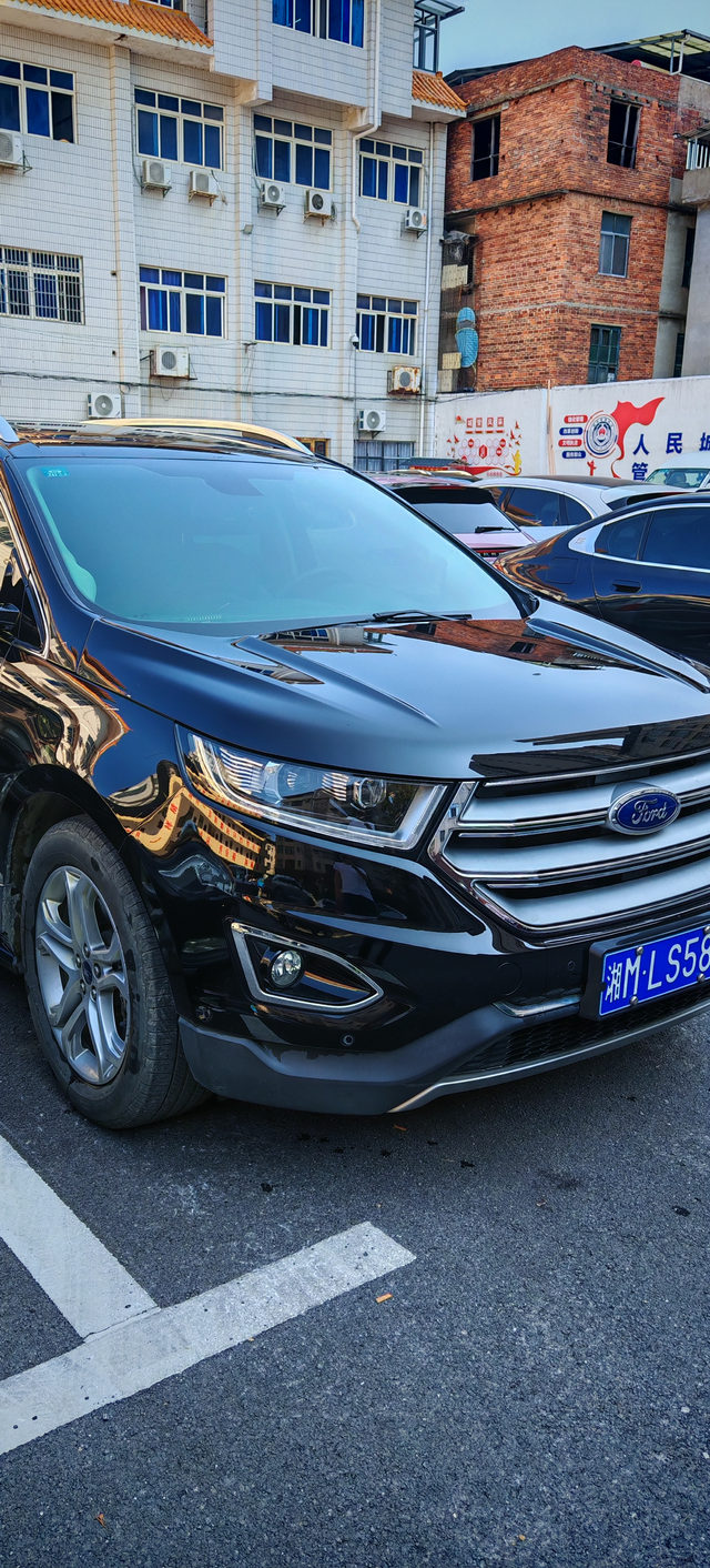 油老虎，但是还能接受我的锐界也陪伴我七年了，行驶了八万多公里。今天，来晒一下我