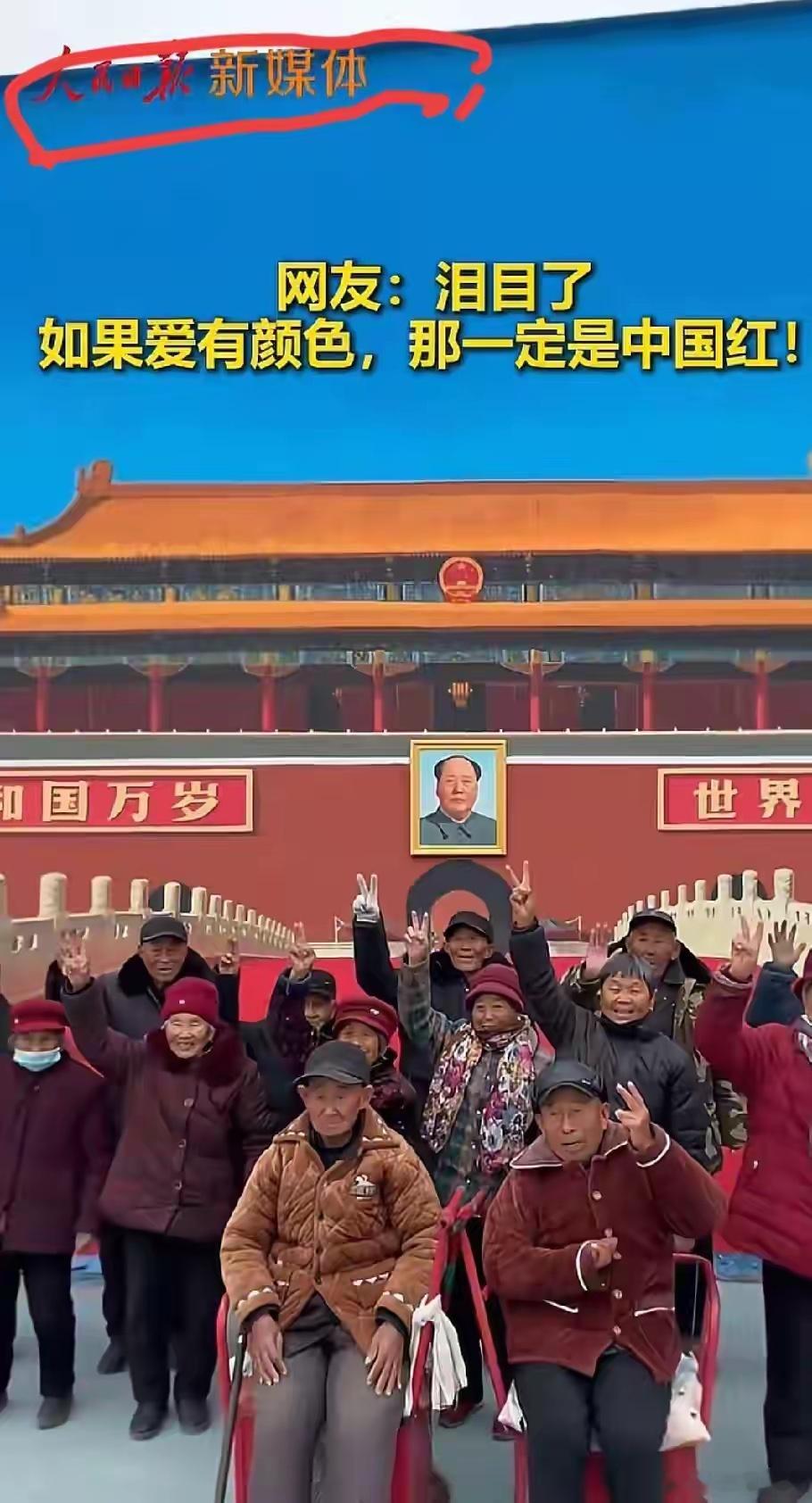 当大众感叹于只有初中毕业文凭的青年农民画家手绘的墙壁画大气磅礴、催人泪下的时候，