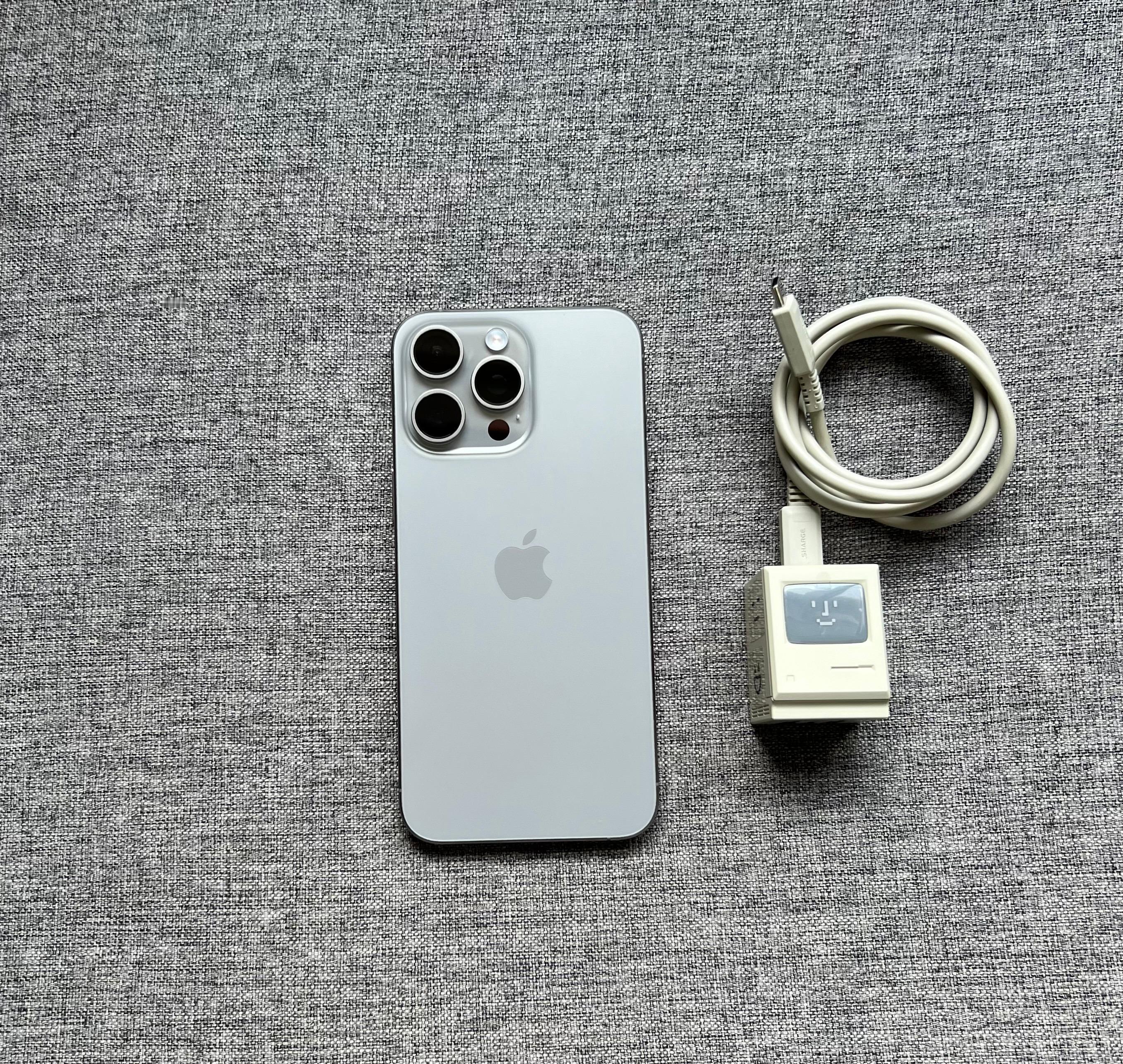 大内存高性价比，国行资源机iPhone15ProMax512G原色钛金属