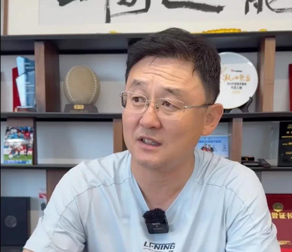 中国足球终于天亮了！南孙北李！孙继海、李伟峰投身青训，未来十年可期1、