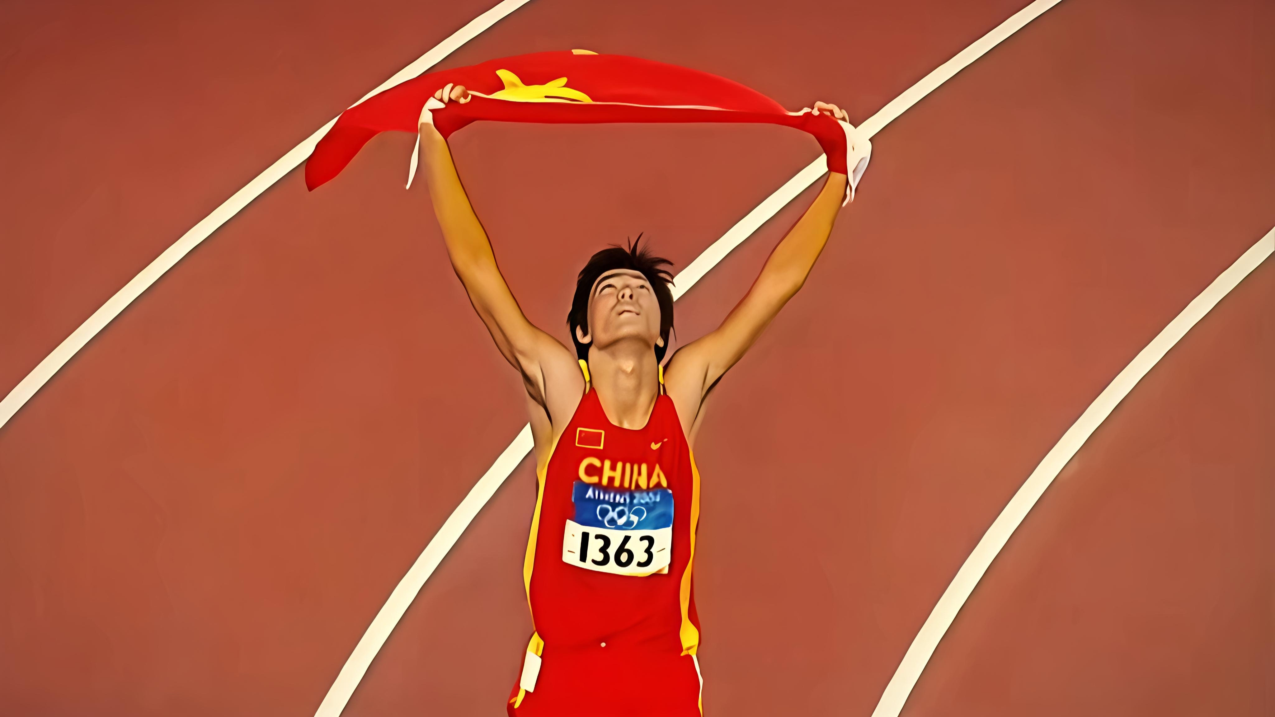 网传多年的“刘翔是耐克全球仅5份终身合同得主”说法，经21世纪经济报道等媒体多方核实，并无官方依据—