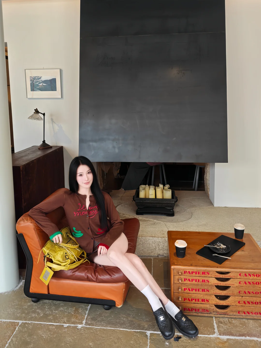 姐姐请你喝咖啡☕