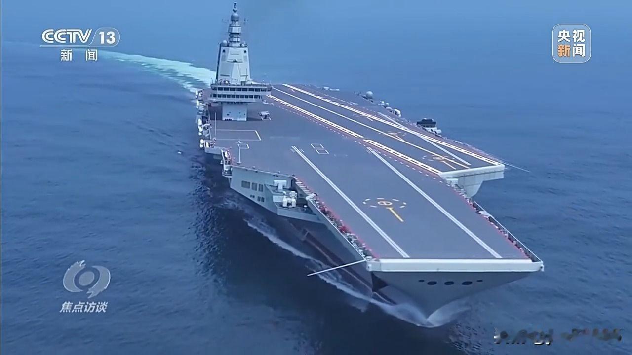 从军舰造价看中美军费的实际购买力！美国的军费2025年不到9000亿美元，中国