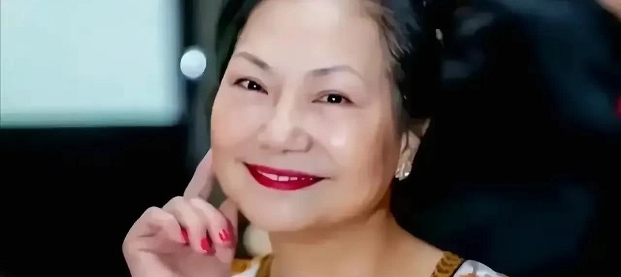 黄春梅的脑子是不是不正常？她过母亲节不心疼自己的亲外孙，小玥儿和霖霖没妈妈了