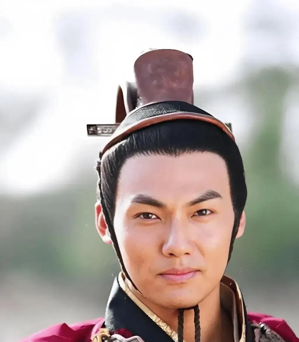 霍去病在史书上没有任何的容貌记载，但就推理而言应该是长得很帅的，毕竟卫家人的基因