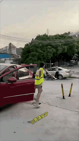 现在拍段子的成本都这么高了？[捂脸哭]