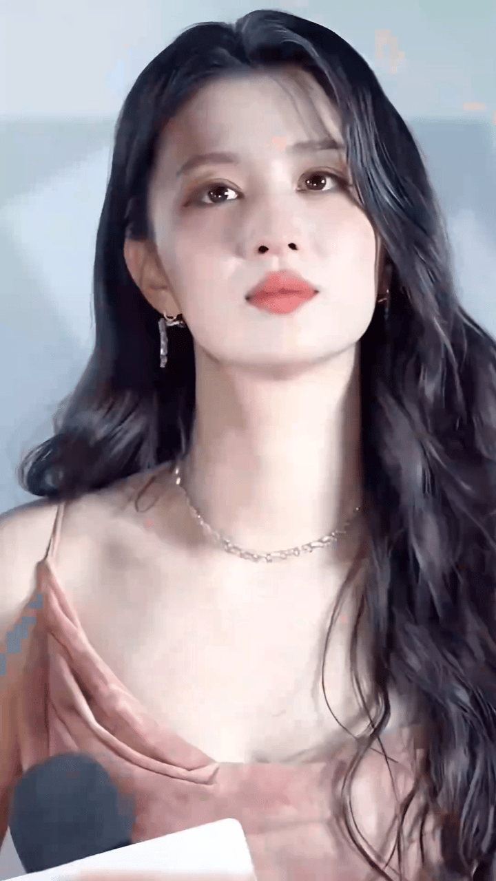 王楚然你这个样子真的很难让人不爱啊！