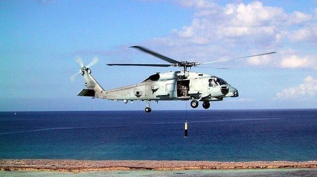 1951年10月，50余名志愿军战士与苏联打捞队一起，在朝鲜清顺江江底，打捞出一