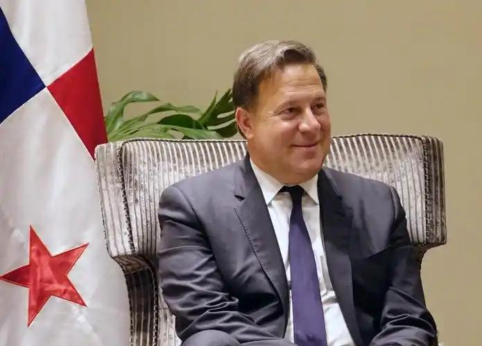 既想撕毁契约当强盗，又想留下设备当财主？做梦！中国企业的回答只有一个字：拆！巴拿