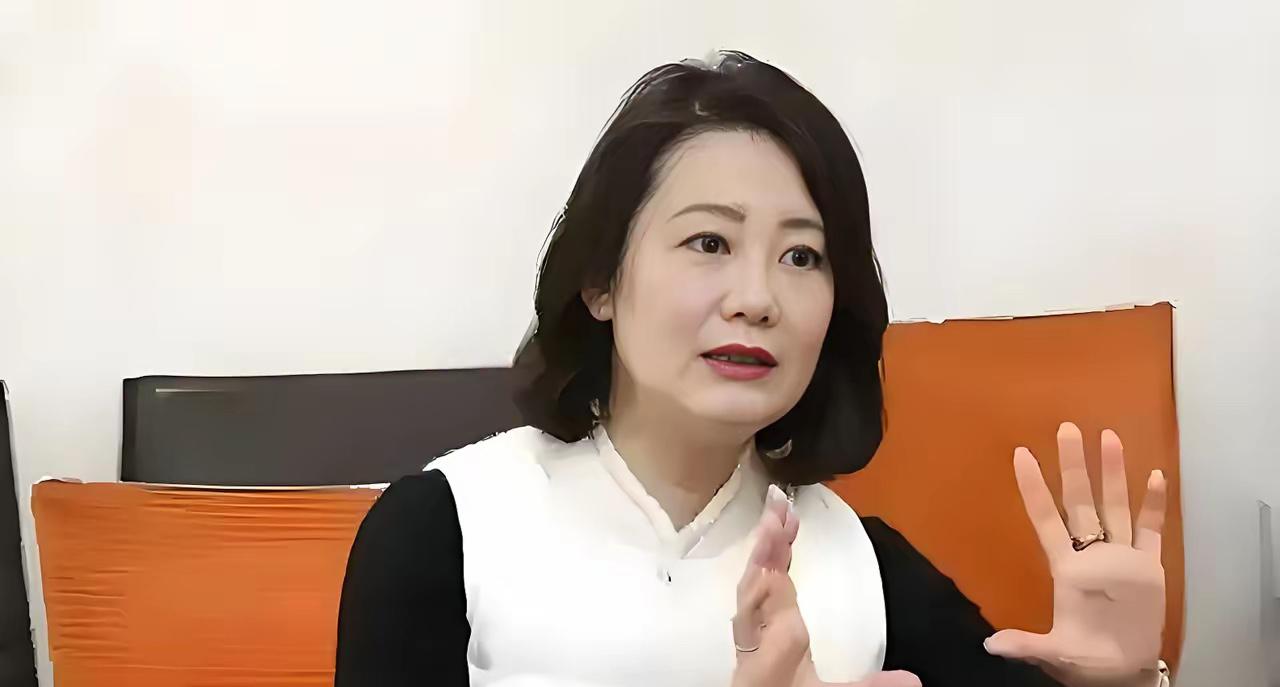 27日，民进党立委吴思瑶又在社交媒体大放厥词了！吴思瑶公开说出不当言论，她表