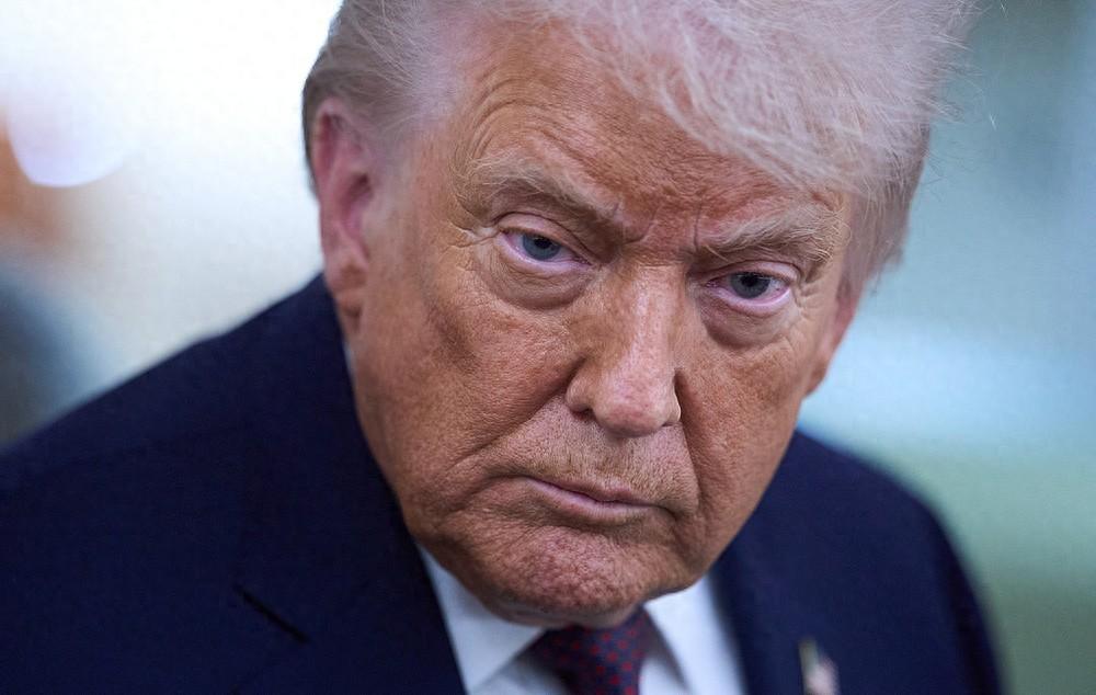 伊朗突然加大反击力度，美以空袭十多天后局势变了，真打还是在赌什么？今天凌晨，伊